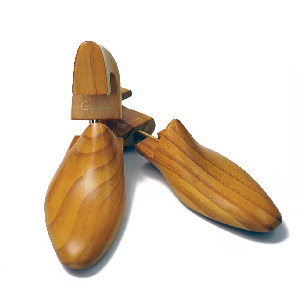Gifennse Aromatic Cedar Shoe Trees Pair (Pair) Gifennse