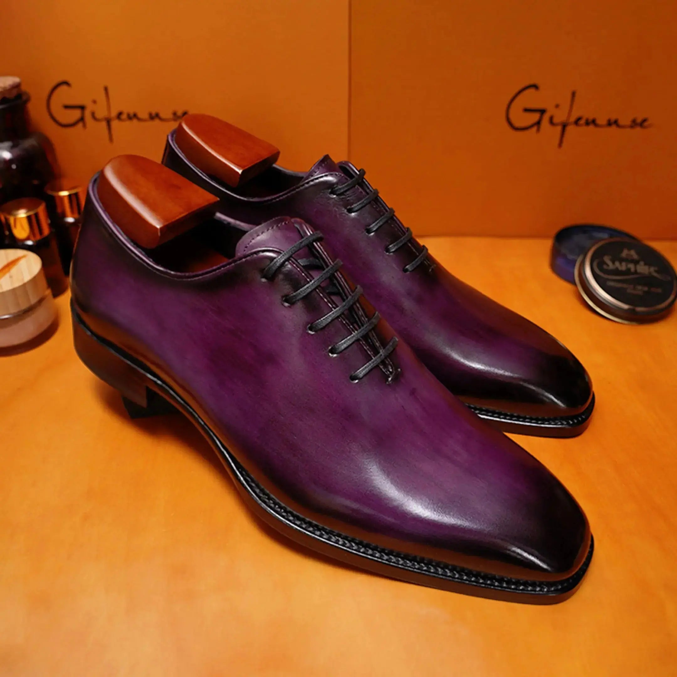 Hand Painted Whole Cut Oxford (Big Size) Gifennse