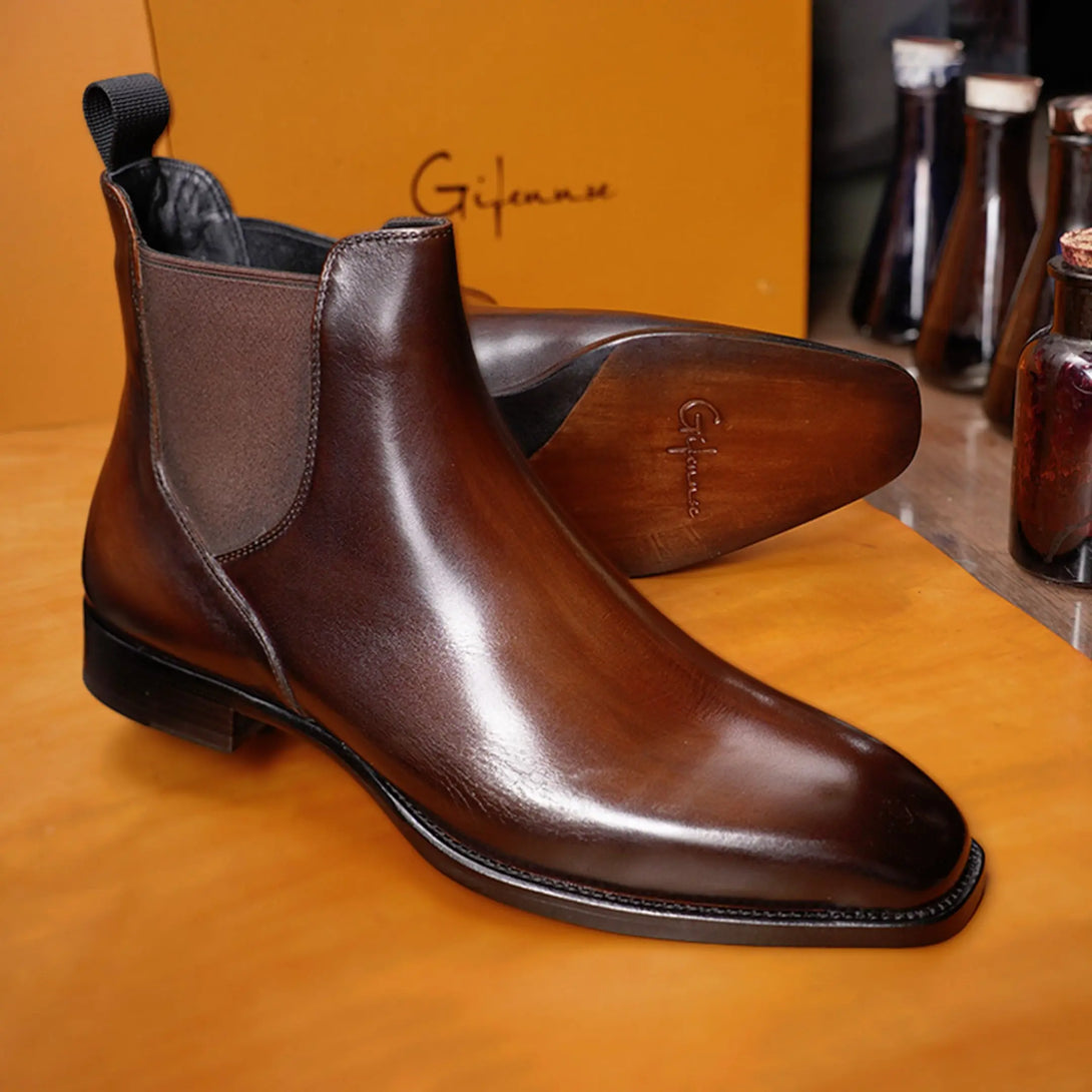 Hand Painted Boot Gifennse