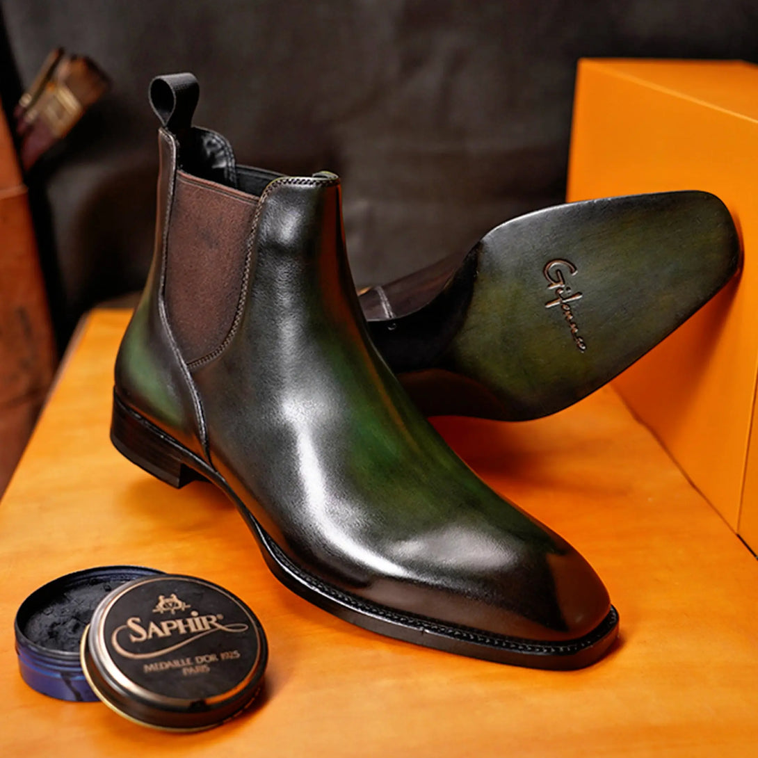Hand Painted Boot Gifennse
