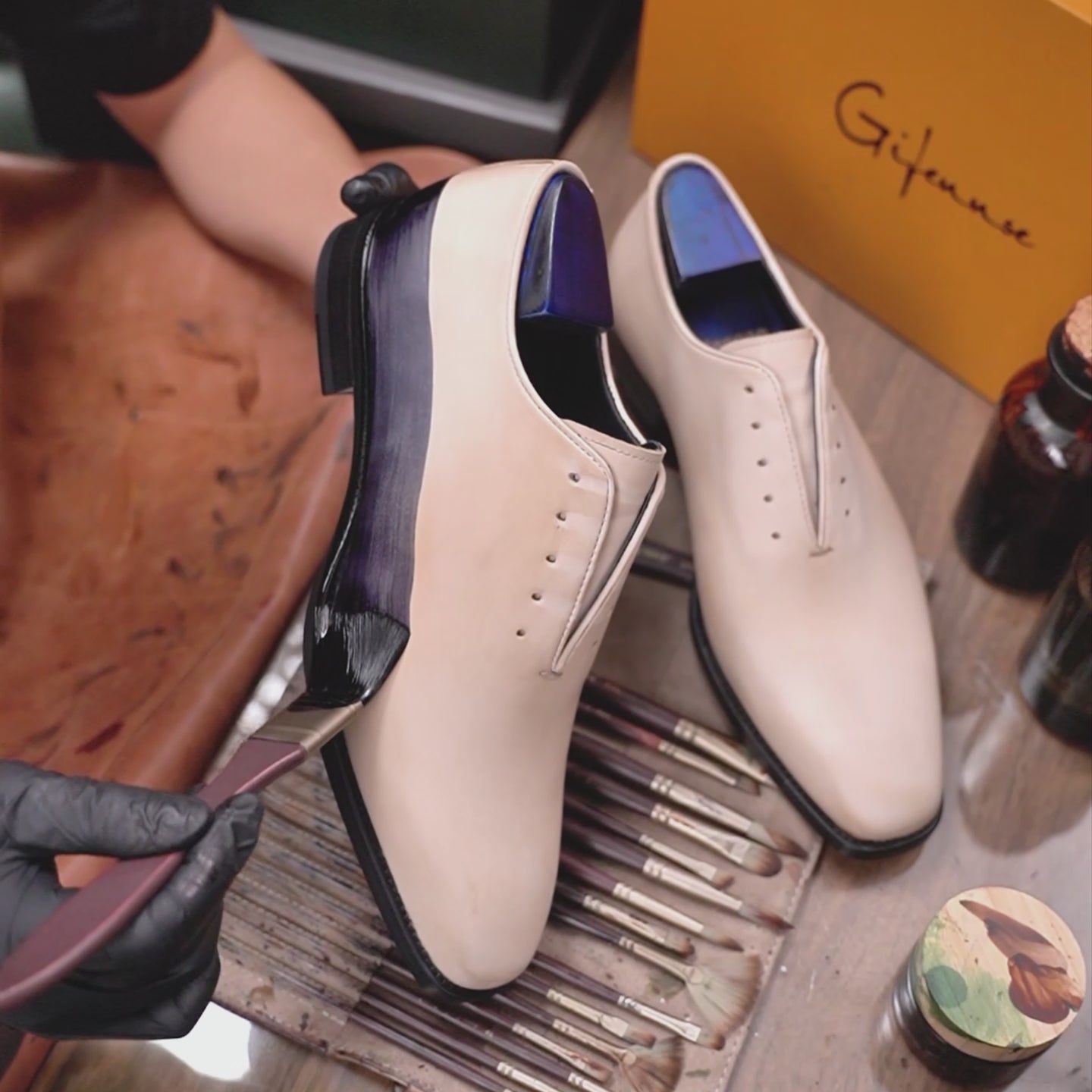 Hand-Dyed Whole Cut Oxford - Sale(Ships to the US only)