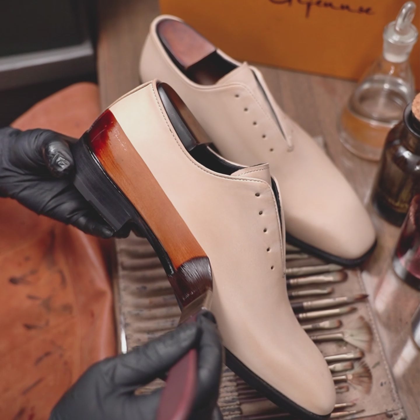 Hand-Dyed Whole Cut Oxford - Sale(Ships to the US only)