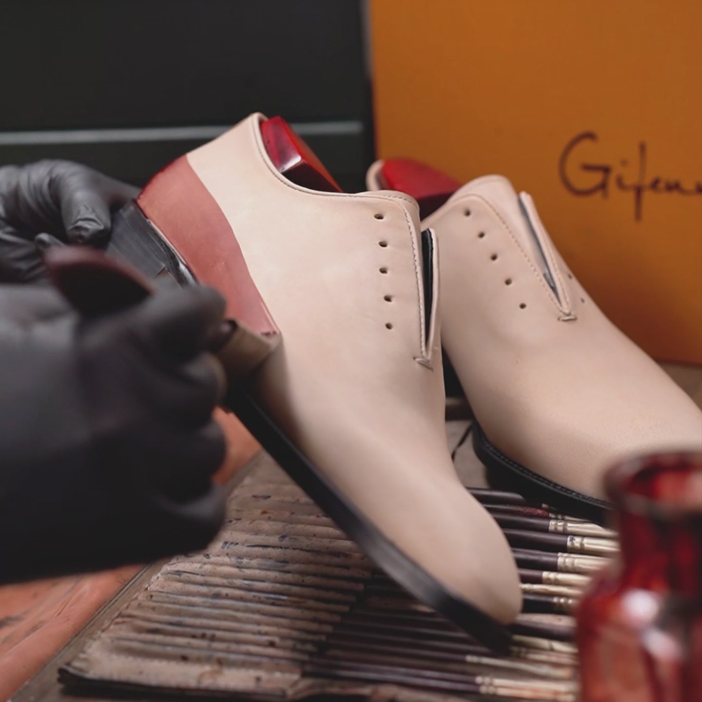 Hand-Dyed Whole Cut Oxford - Sale(Ships to the US only)